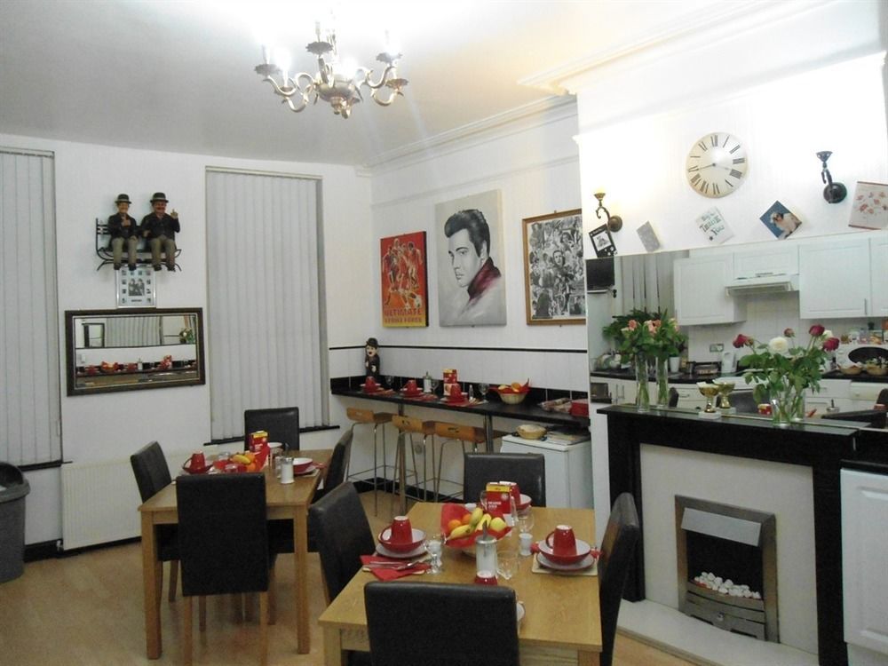 Liverpool Lodge Extérieur photo