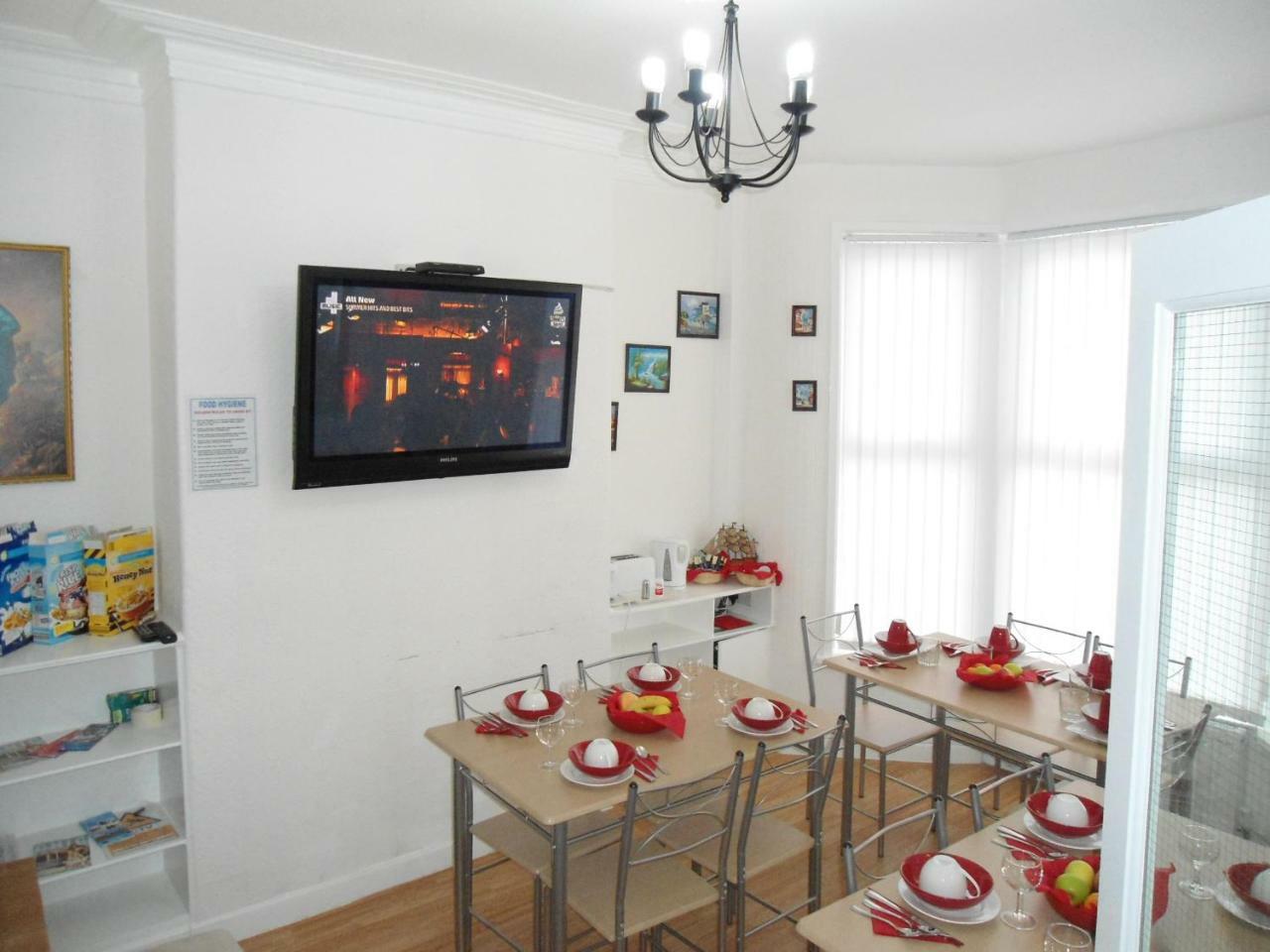 Liverpool Lodge Extérieur photo