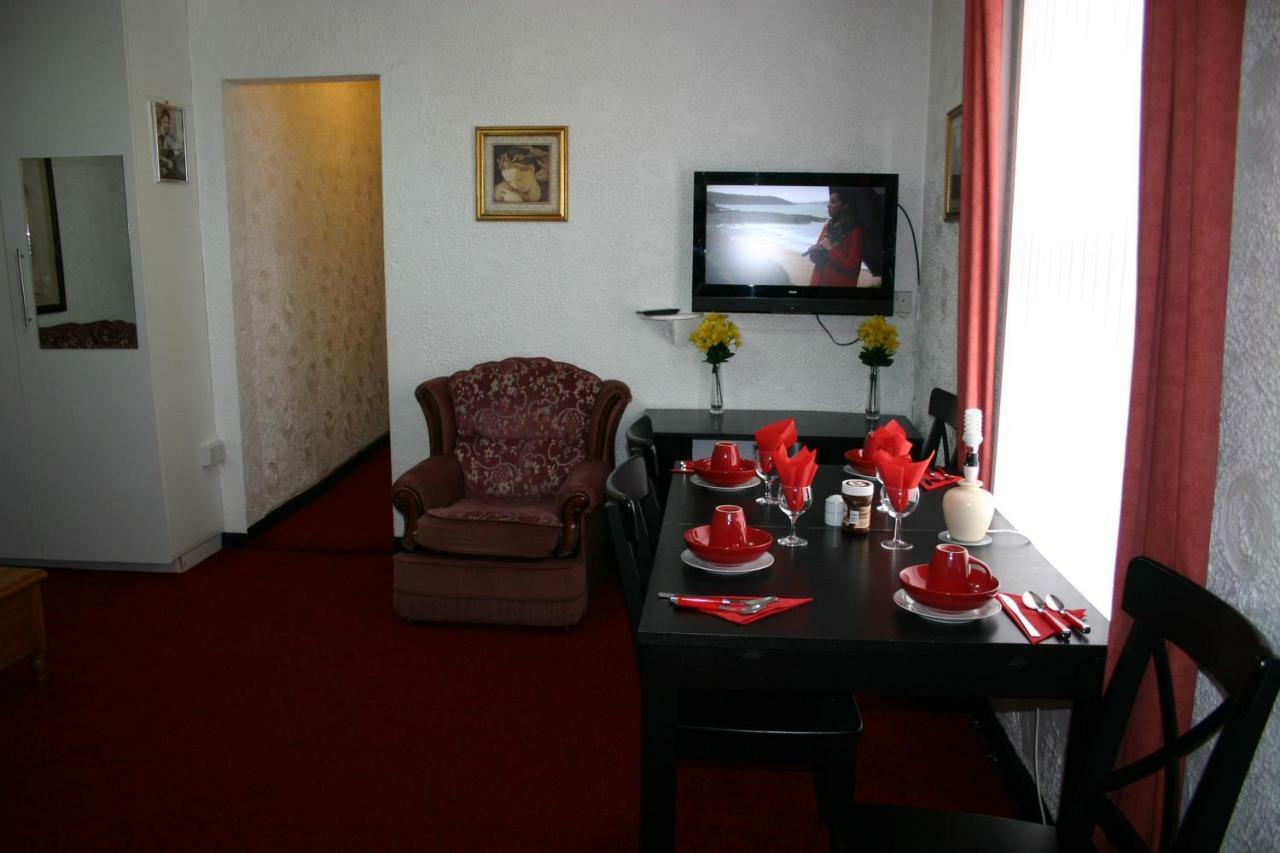 Liverpool Lodge Extérieur photo